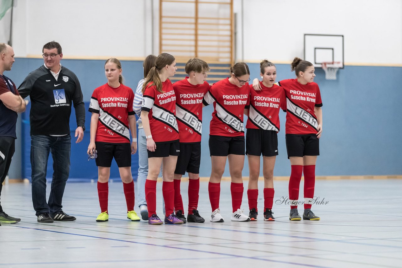 Bild 239 - B-Juniorinnen 2 Loewinnen Cup